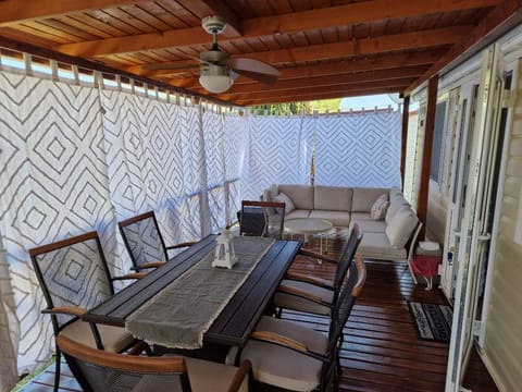 Mobile Home Sea Fairy  Vacation rental in Tisno