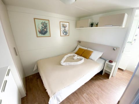 Mobile Home Sea Fairy  Vacation rental in Tisno