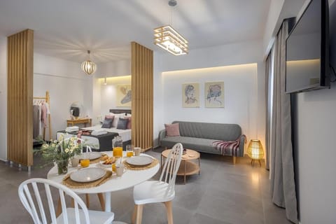 Myra Mare White Suite by Estia Country House in Heraklion