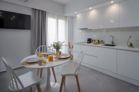 Myra Mare White Suite by Estia Country House in Heraklion