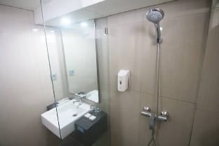 Legian Sunset comport family duplex 4pax breakfast Vacation rental in Kuta