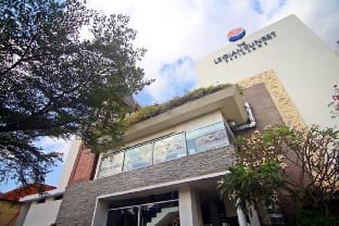 Legian Sunset comport family duplex 4pax breakfast Vacation rental in Kuta