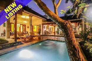 Mira, 3 Bedroom Villa right by Ku De Ta, Seminyak Villa in Kuta