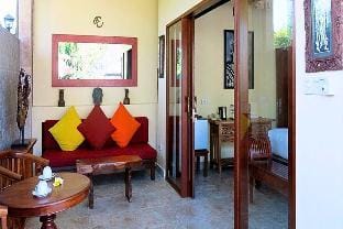 Entire 2 BR Private Pool Villa #PS58 Villa in Payangan