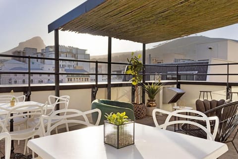 Gold Buffalo Hotel in Cape Town