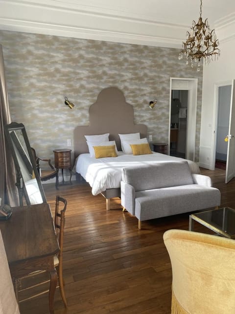 Maison Prieuré Bed and Breakfast in Île-de-France