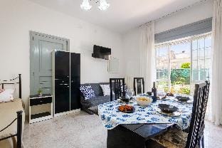 Air-conditioned Studio 300 Meters From the Sea with Wi-Fi, Garden and Bike Vacation rental in Porto Cesareo