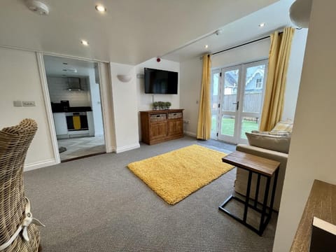 The Coach House - with hot tub Hotel in Saint Austell