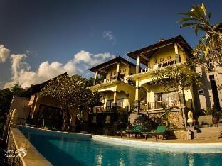 Beten Waru Bungalow and Restaurant Vacation rental in Abang