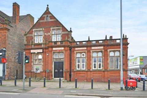 Stay @ The Old Bank, Burton on Trent Apartment in Burton upon Trent