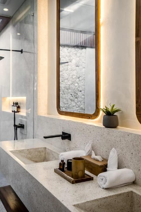 Avirodha Villa with Private Pool in Ubud Villa in Tampaksiring