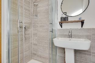 279 Ashley Road Apartment in Poole