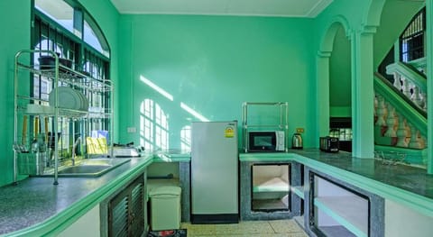 Bann Mangkud Khaolak Vacation rental in Khuekkhak