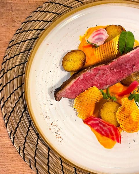 L'Harmony Hotel in Île-de-France