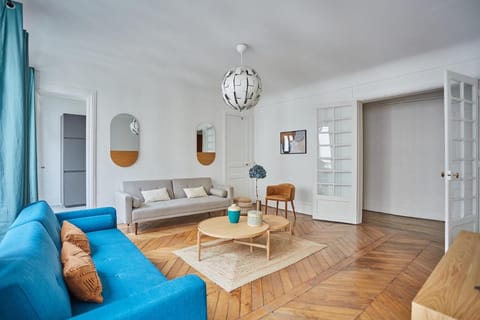 Apartment beaubourg by Studio prestige Apartment in Paris