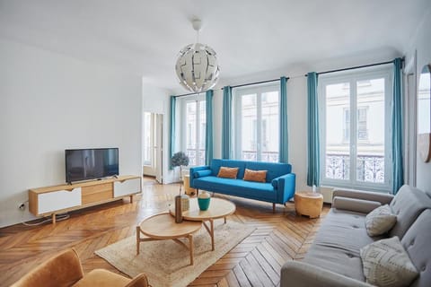 Apartment beaubourg by Studio prestige Apartment in Paris
