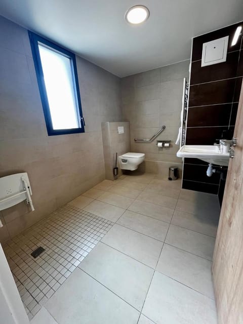 ibis Styles Cabries Aix-en-Provence TGV Hotel in Cabriès