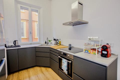 Feltrinelli suite: 2 camere 2 bagni 1 terrazzino Apartment in Modena