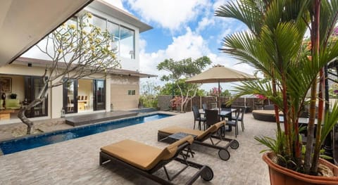 Mayasari House Hotel in Kuta Selatan