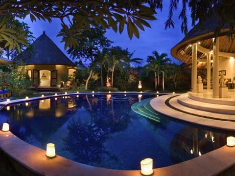 Sunny 3 BR Villa With Garden View #NE07 Villa in Kuta