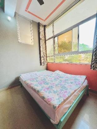 BhooraHouse Room with Big Window Apartment in Jaipur