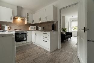 Glenisla House Vacation rental in Glasgow