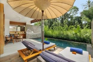 Great 1BR Private Pool Villa near Monkey Forest Villa in Ubud