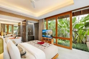 Great 1BR Private Pool Villa near Monkey Forest Villa in Ubud