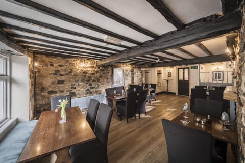 Cromwell Arms Hotel in Bovey Tracey