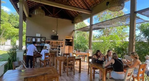 Pedidi Penida Hostel Hostel in Nusapenida