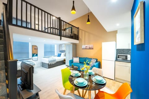 Paradise Suite Apartment in Portsmouth