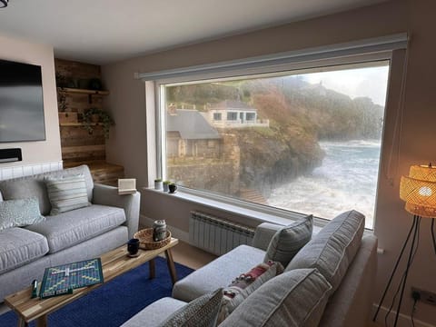 Aggie Beach Apartment Apartment in St Agnes