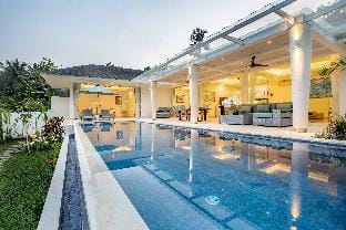 The sanctuary where luxury meets nature's embrance Villa in Abiansemal