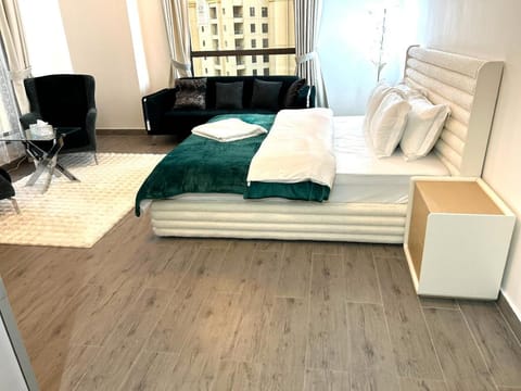 ROYAL BEACH RESIDENCES Hotel in Dubai