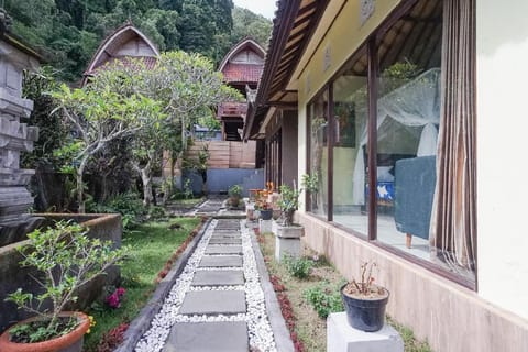 Baruna Lakeside View Hotel in Karangasem Regency