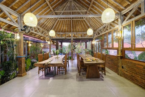 Green Bali Guest House Bed and Breakfast in North Kuta