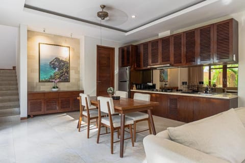 Miles Villa Hotel in Kuta Selatan