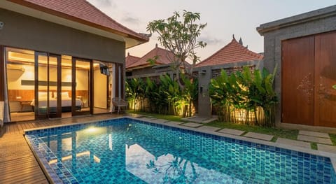 Serenia Villas Amed Hotel in Abang