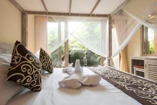 Deluxe Room with Garden View near Bambu Indah Vacation rental in Abiansemal