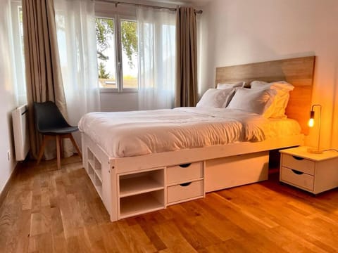 Koala Wakeup Studio Double Deluxe Vacation rental in Vitry-sur-Seine
