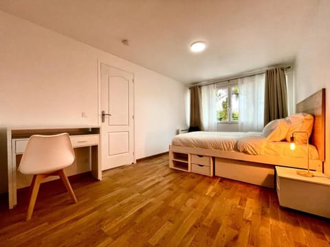 Koala Wakeup Studio Double Deluxe Vacation rental in Vitry-sur-Seine