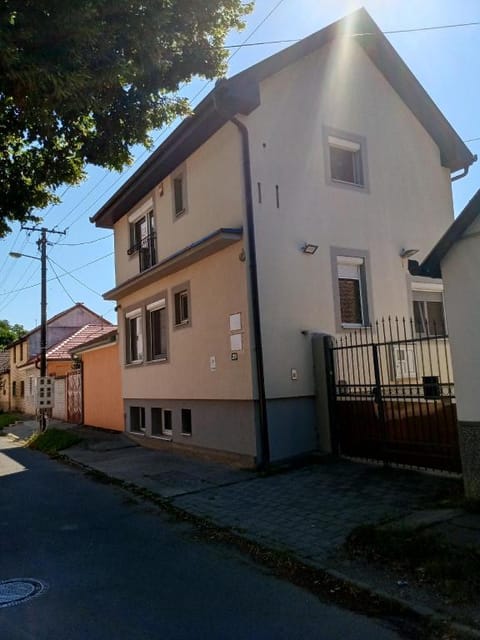 Smeštaj Klara Apartment in Vojvodina