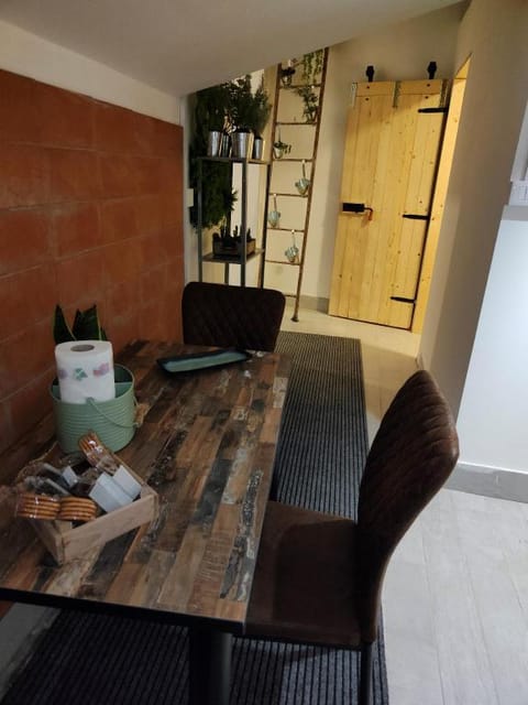 Jurassic House Apartment in Naples