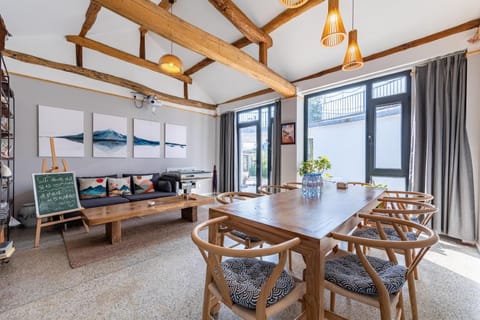 YSQ-听月：地暖·红螺寺·山景·慕田峪长城·团建·亲子·家庭·聚会·烧烤·停车方便 Vacation rental in Beijing