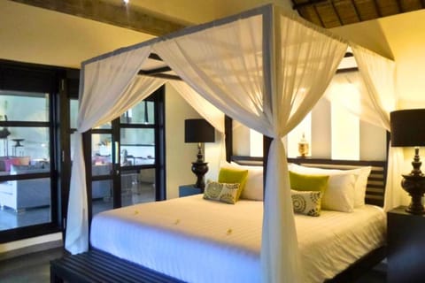 Peaceful 4 BR Ricefield View Y053A Villa in Ubud