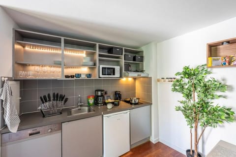 Sensational Studio in Brussels Apartment in Ixelles