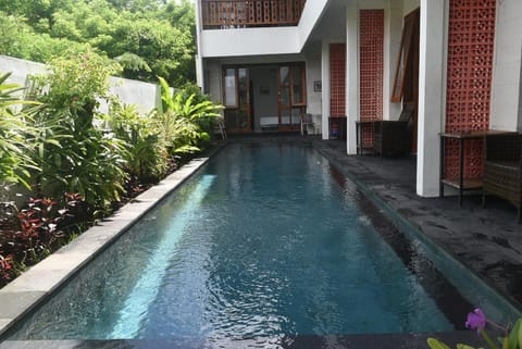 Ketut Joglo Guset House Apartment in Kuta Selatan