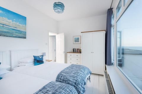 Sennen Cove View- A corner of Cornish paradise Apartment in Sennen Cove