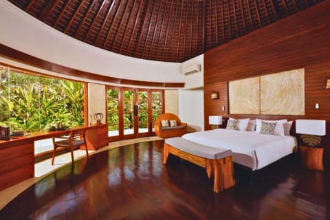 Paradise Island 8 BR Luxury Villa Withpool NE120A Villa in East Selemadeg