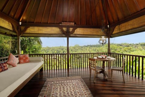 Natural View 3 BR Private Villa Y034 Villa in Abiansemal